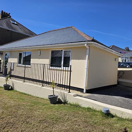 Two Bedroom Detached Modern Bungalow Close To Plymouth Argyle Fc Luaran gambar
