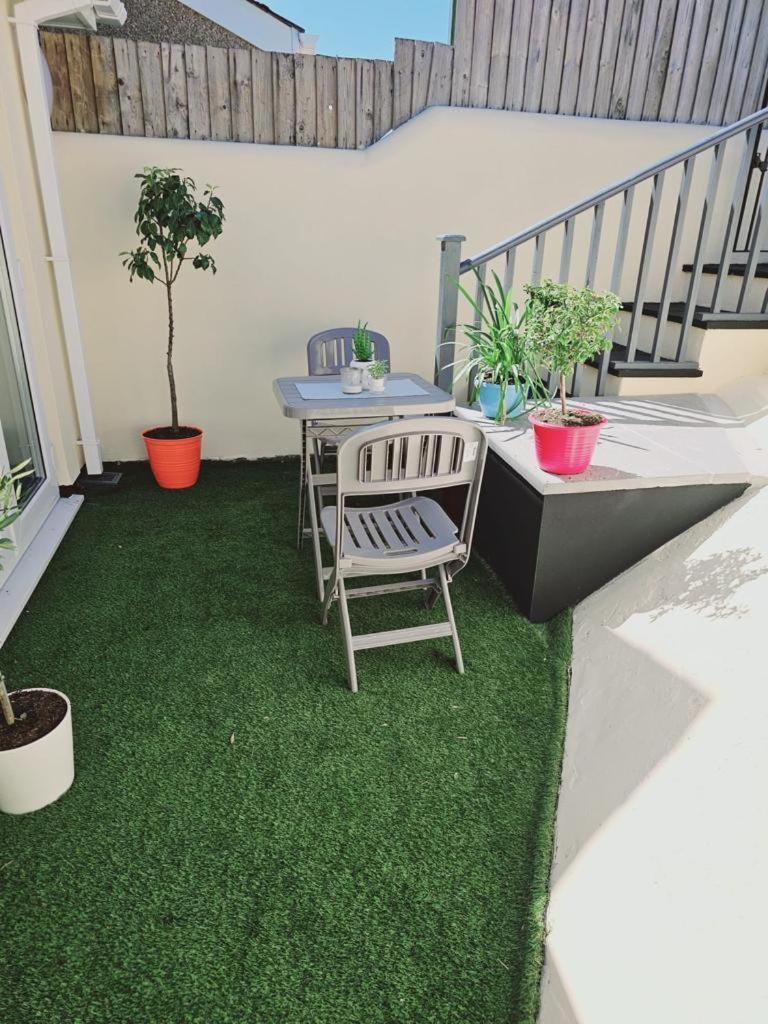 Two Bedroom Detached Modern Bungalow Close To Plymouth Argyle Fc Luaran gambar